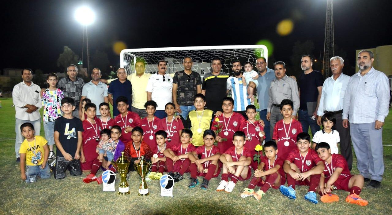 بازیهای لیگ فوتبال شهرستان اوز در رده سنی زیر ۱۰ و ۱۱ سال برگزار شد